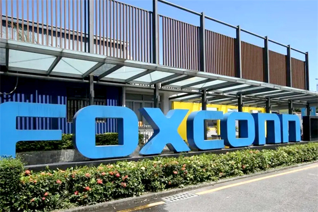 富士康热水项目|碧涞热泵为电子制造业提供绿色、高效的热水解决方案